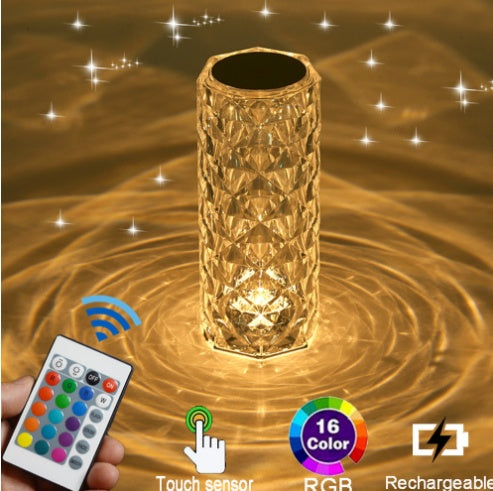 Lámpara de Mesa Cristal Diamante Recargable – Acrílica, Decorativa y Elegante para Dormitorio y Mesita de Noche